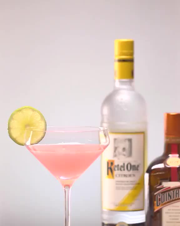 How to Make A Cosmopolitan