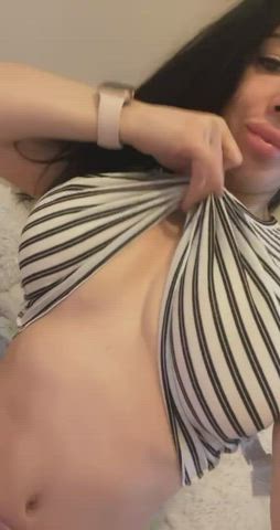 big nipples big tits boobs gif