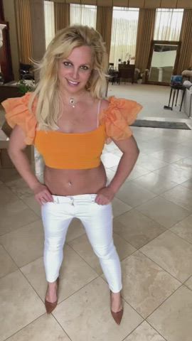 britney spears legs natural tits gif