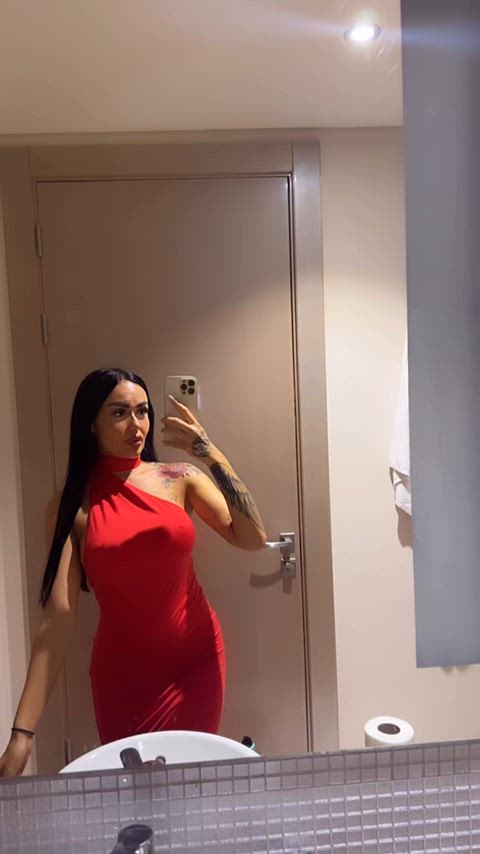 ass big ass big tits boobs brunette dress european onlyfans cheating cheating-wife