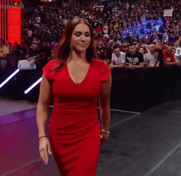 Anyone else love Stephanie McMahon's teasing sexy attitude?