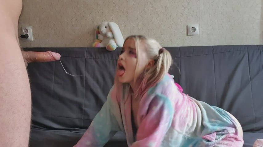 Alt Blowjob Cosplay Couch Sex Cum Cum In Mouth Cum Swallow Emo Harley Quinn Oral