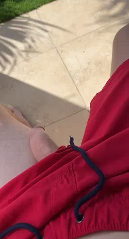 giving a random stranger the opportunity to see my cock. What would you have done