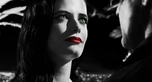 Eva Green GIF - 009