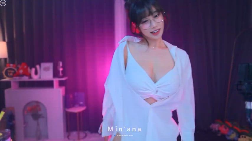 asian dance dancer dancing glasses korean sexy gif