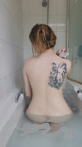 Bath Bathtub British Tattoo gif