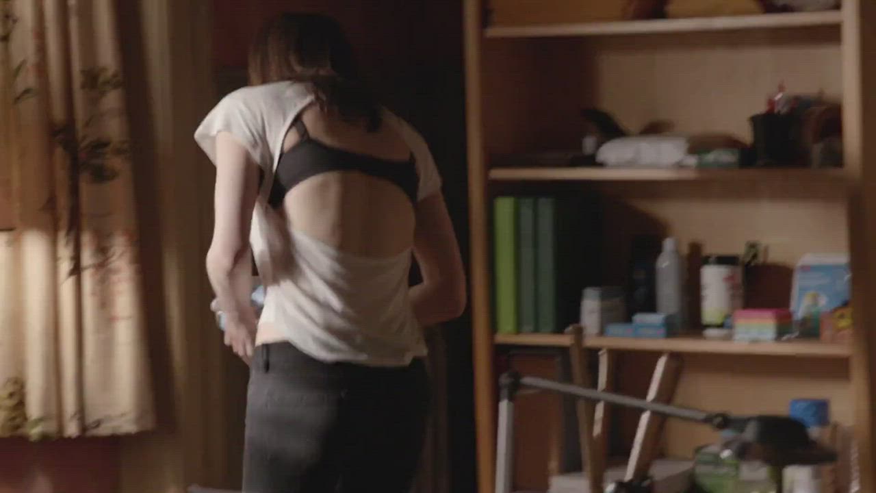 Alexandra Daddario gif