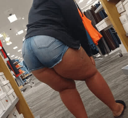 bbw big ass candid milf public thick thighs gif