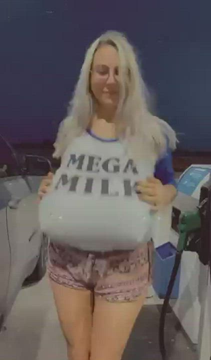 Mega Milkers