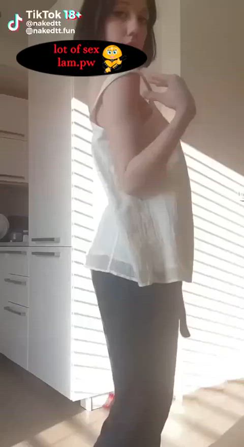 ass babe big ass big tits nude pussy solo teen tiktok tits gif