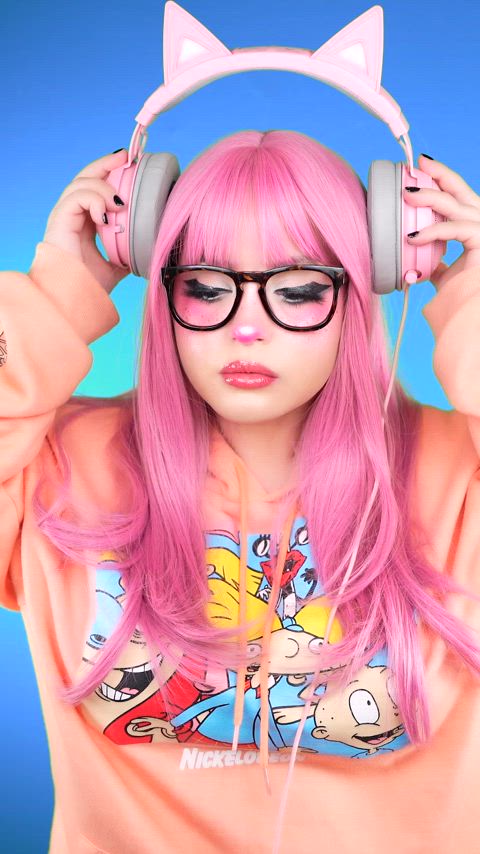 catgirl clothed egirl gamer girl tiktok r/catgirls girls-with-glasses tik-tok gif