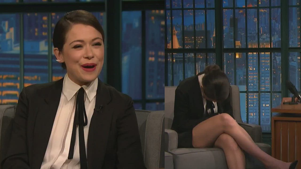 Legs Sexy Susi Tatiana Maslany gif