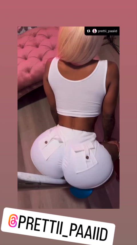 big ass bubble butt ebony fake ass twerking thick-booty gif