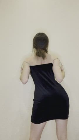booty dress tits gif