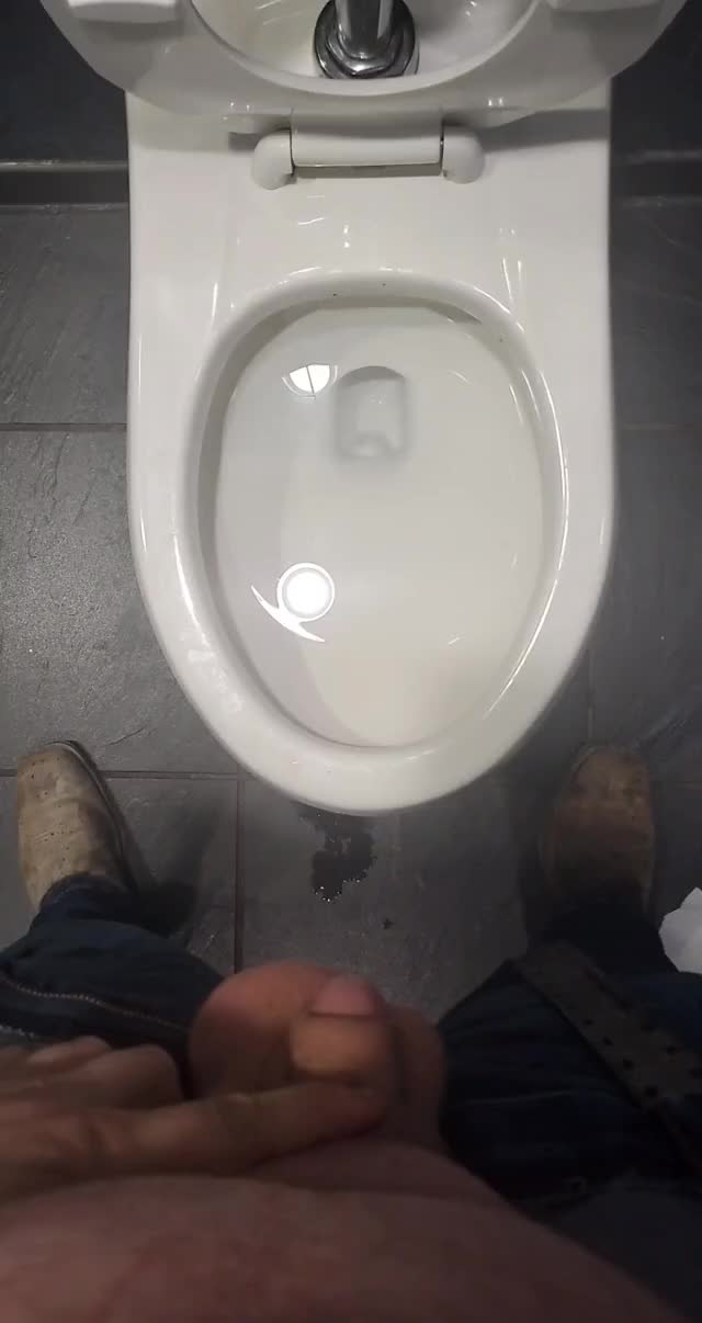 Peeing In A Gas Station (m)