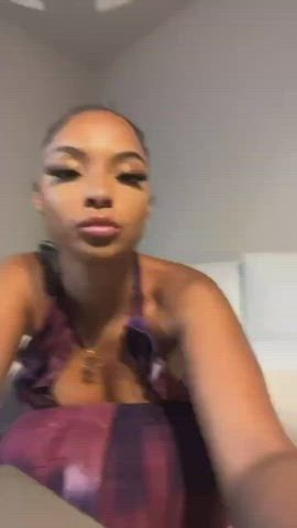 accidental boobs exposed nipslip teen tiktok tits gif