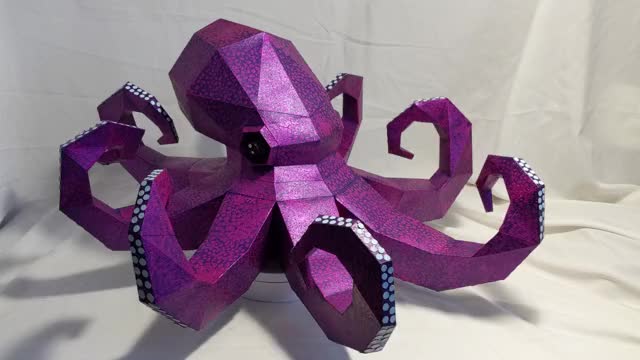 Papercraft Octopus by Alex Vogel