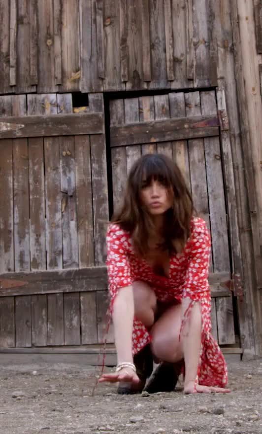 Ana de Armas for GQ Mexico by Gavin Bond (1080p) - 02