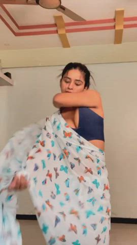 bikini cleavage dancing desi huge tits indian saree tiktok gif