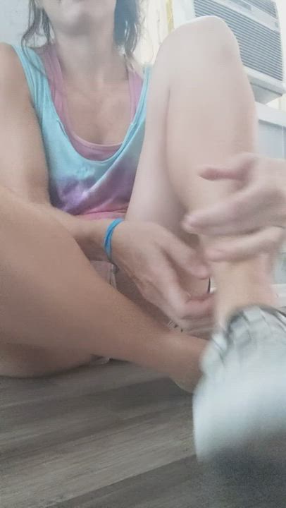 Feet Foot Fetish Gym Soles Striptease Sweaty Sex Toes gif