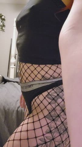 I love fishnets