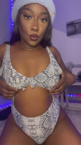 amateur ebony teen tits gif