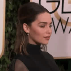 Emilia Clarke gif