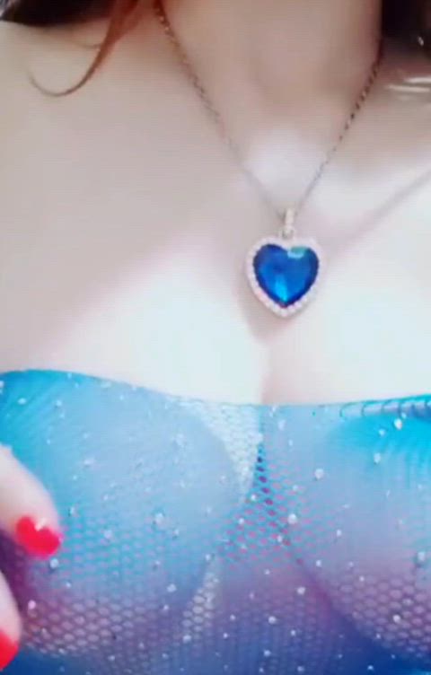 cam camgirl ukrainian webcam just-boobs gif