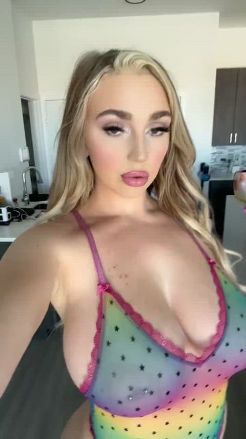 big tits kendra sunderland sexy gif