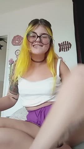 alt cute tits amateur-girls girls-with-glasses selfie tiny-tits gif