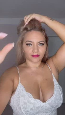 blonde boobs milf gif