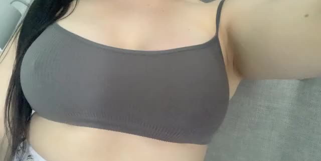Showing off my big tits again ?