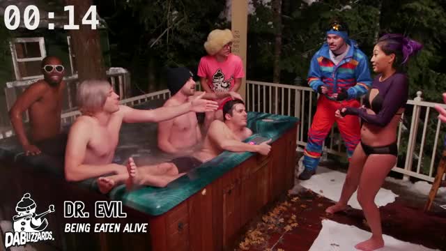 HOT TUB CHARADES (Smosh Winter Games)