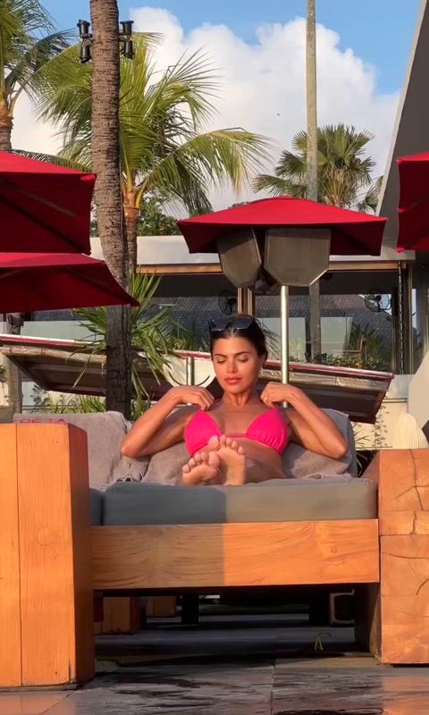 hottie persian petite gif