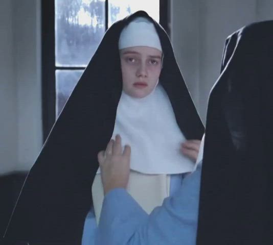 Pauline Etienne subjected to some convent shenanigans - La religieuse (2013)