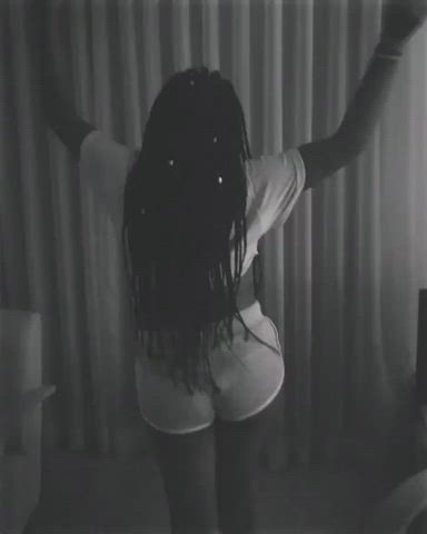 ass celebrity dancing ebony gif