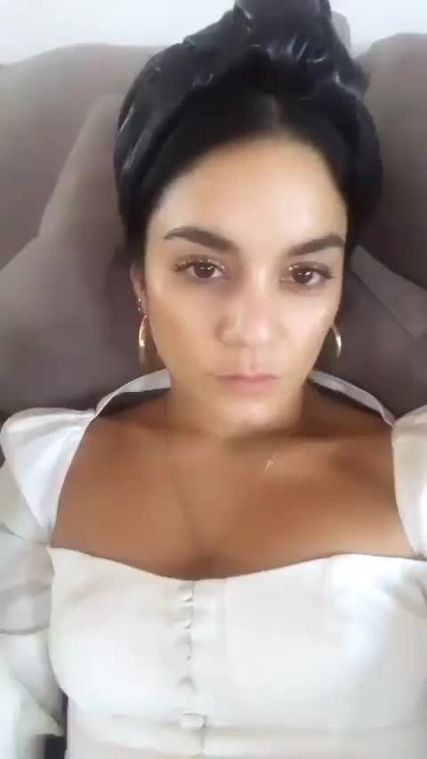 Vanessa Hudgens IG oily