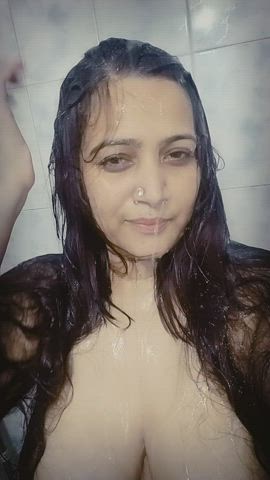 Extremely Hot Wet Bhabhi🔥🥵