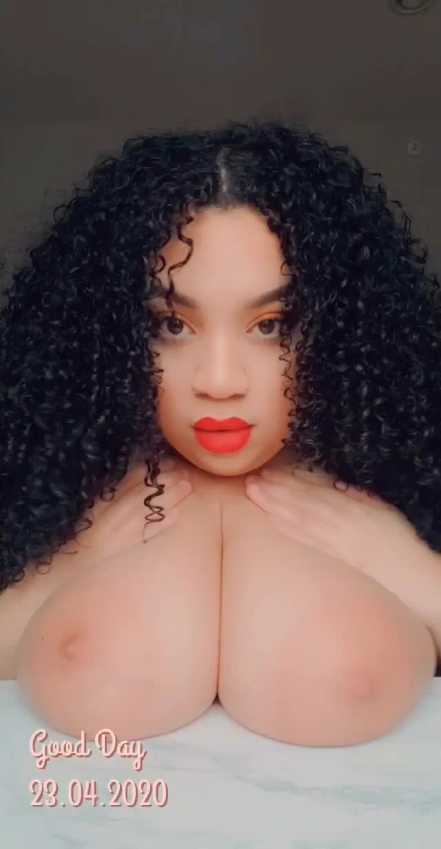 Latina BBW ? Come and join me! ? Intimate content, videos, private dms ? I can't