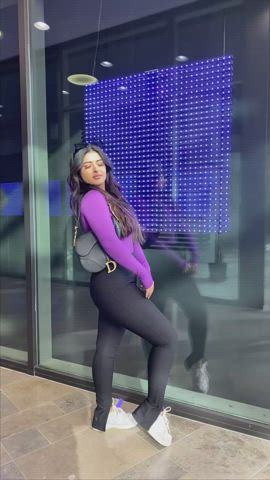 NRI European Indian Beauty [GIF]