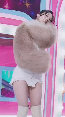 asian cute pale thighs gif