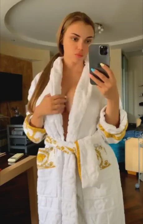 Big Tits Fake Tits Flashing Mirror Model Naked Octokuro Pussy Robe Selfie gif