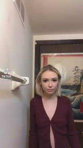 TikTok Tongue Fetish White Girl gif