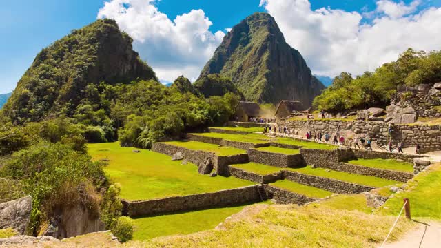 Machu Picchu - Peru in 4K (2.5D parallax effect)