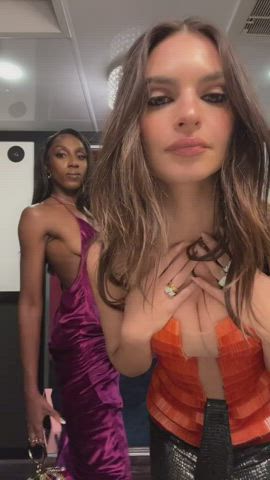 Big Tits Dress Emily Ratajkowski Model gif