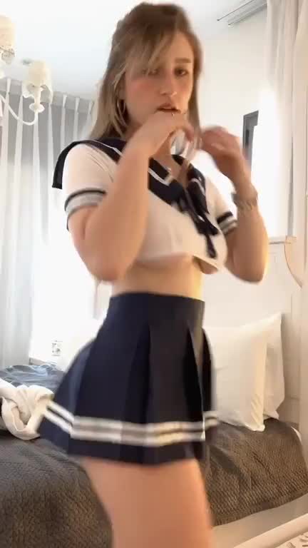 NadFad her Videos and Photos! Link in Comments