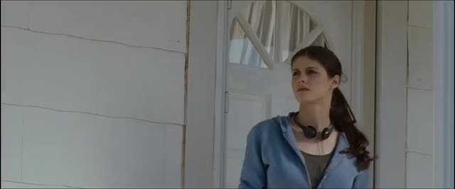 Alexandra Daddario Working out