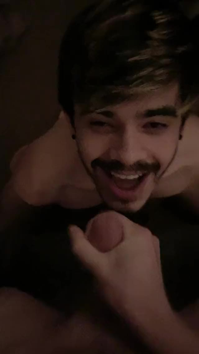 I just love having my face covered in his cum ?