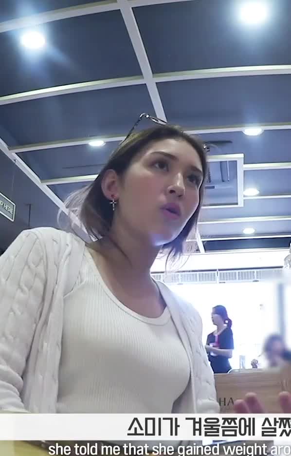 Somi 190624 7