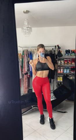 Red, leather look alike leggings... likey?